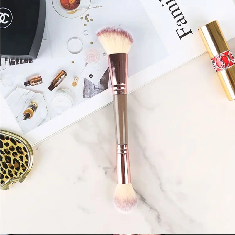 Double head makeup brush